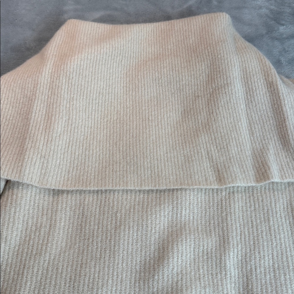 NWOT Nap Raccoon-Wool Yarn Funnel Sweater Cream Size Small - Picture 8 of 16